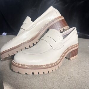 Bertuchi Mid-Heel Penny Loafers sz8.5 M Beige Leather Stitched Detail Tread New